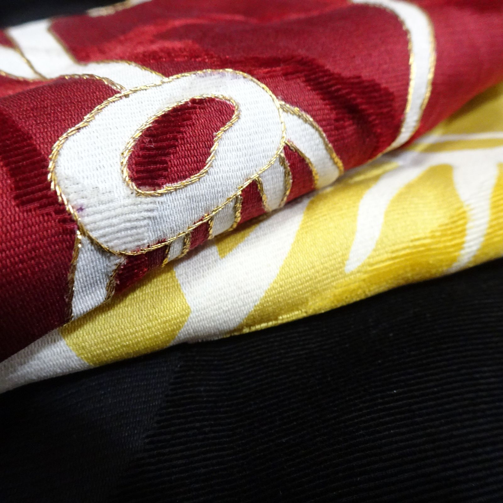 アンティーク ビロード