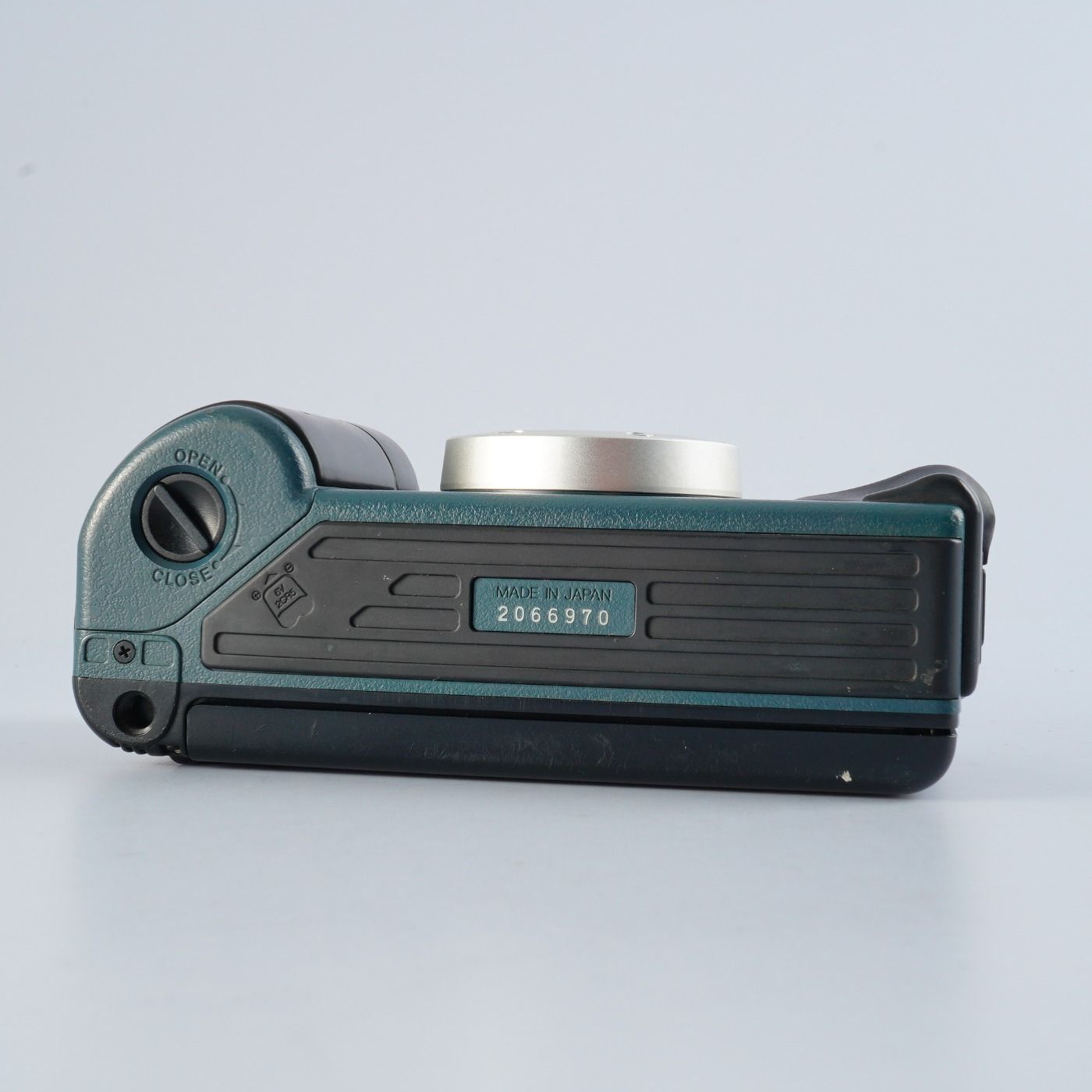 Konica コニカ 現場監督 ( GENBAKANTOKU ) 28 WB コンパクトフィルム