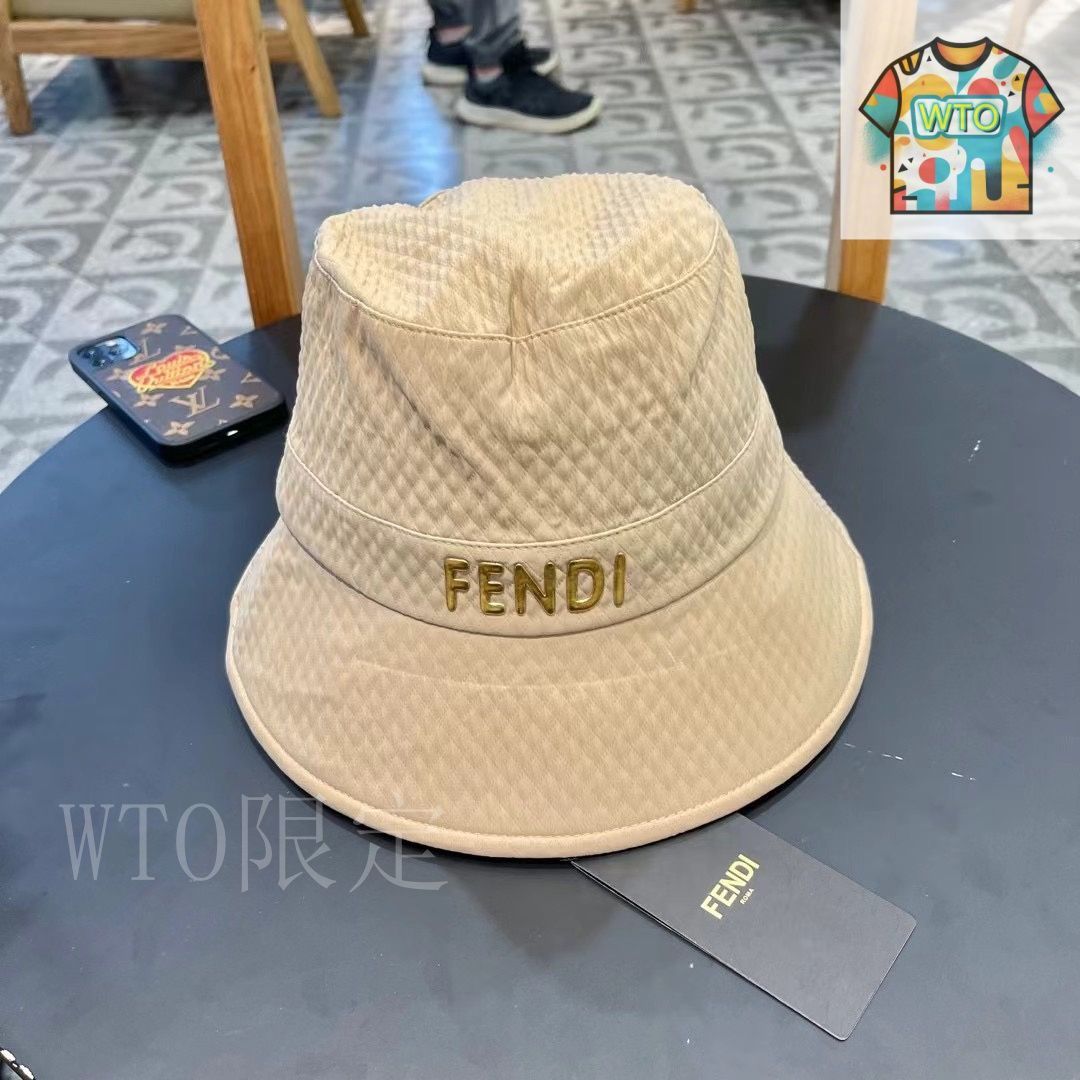 AKです。fendi ストローハット FENDI(フェンディ) ストローハット(レディース) - 海外通販のBUYMA