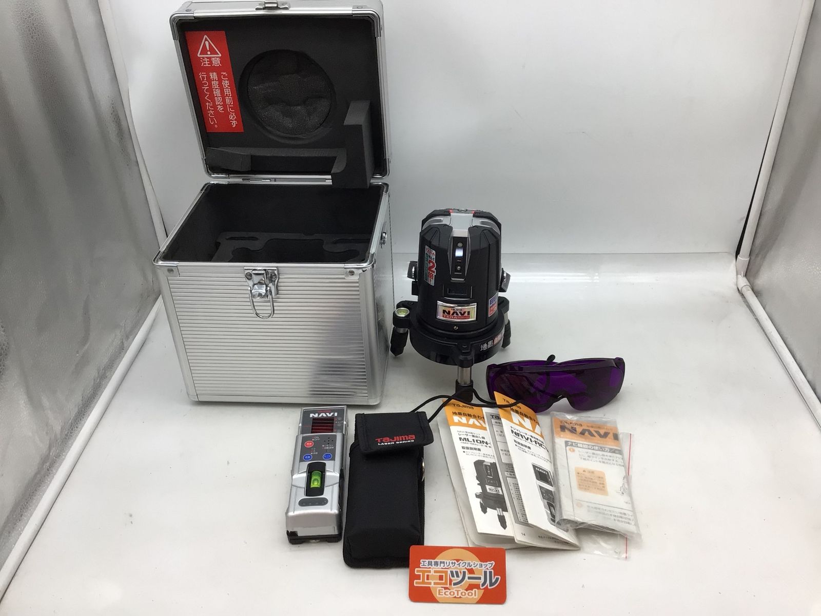 品 タジマ レーザー墨出し器 NAVITERAレーザー矩 横 両縦|10m|IP ML10N-KYR IT6GPG146CKW エコツール知立店 M02