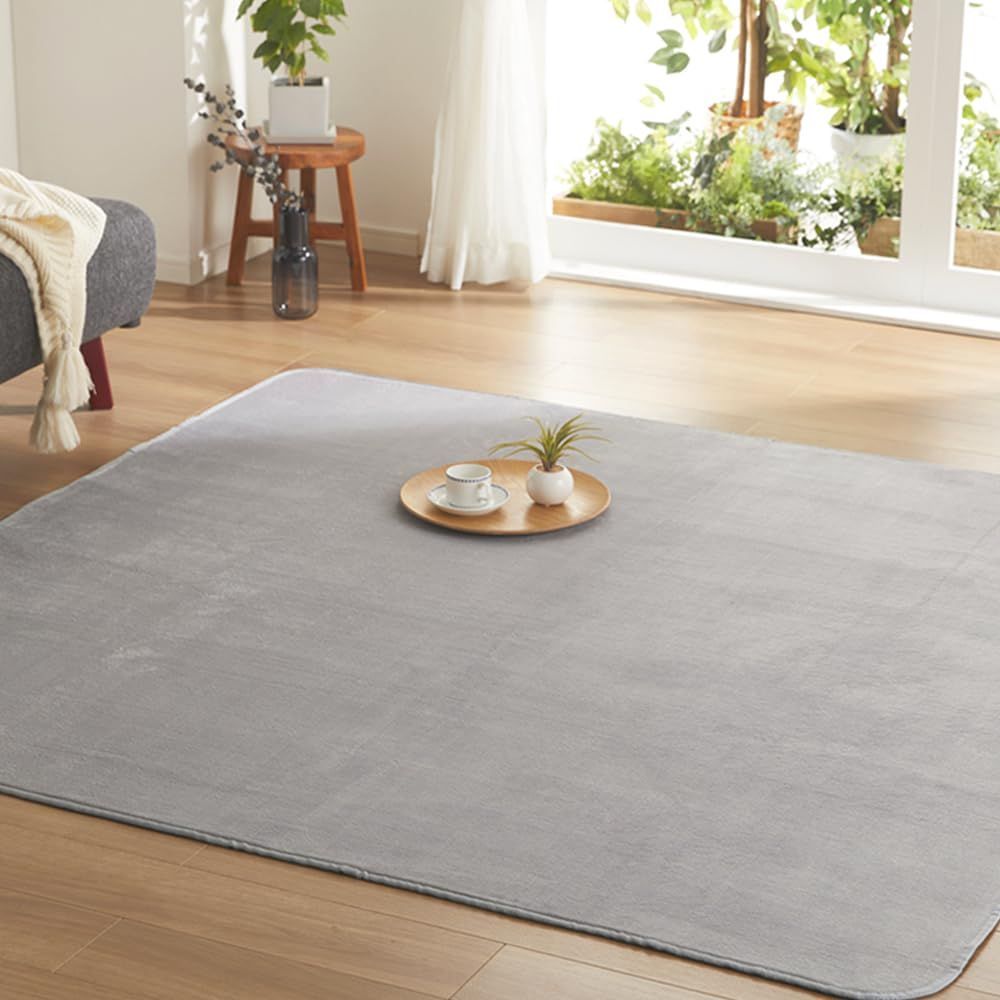 Color グレー_Size 180×240cm ベルーナ BELLUNA ラグ カーペット 撥水 はっ水機能付き オールシーズン 無地 洗える ホットカーペット対応 床暖房対応 なめらかな肌ざわり 快適 なめらか 軽量 お掃除らくらく やわらか ナチュラル