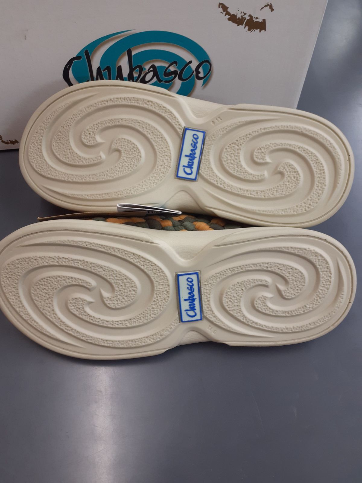 cacachachaさん専用 Chubasco CH-AZTEC メンズサンダル S-366 - メルカリ