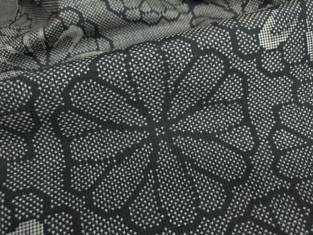 平和屋着物●本場大島紬　7マルキ　舞菊文　正絹　逸品　DAAW5963ud 平和屋着物○本場大島紬 7マルキ 舞菊文 正絹 逸品 DAAW5963ud - メルカリ