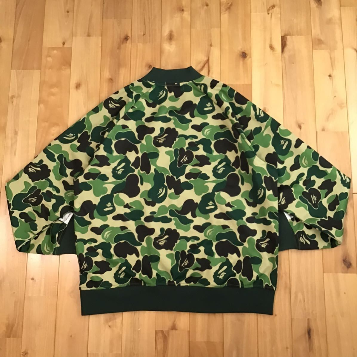 ABC camo green JERSEY track jacket Lサイズ a bathing ape BAPE ジャージ エイプ ベイプ  アベイシングエイプ 迷彩 - メルカリ