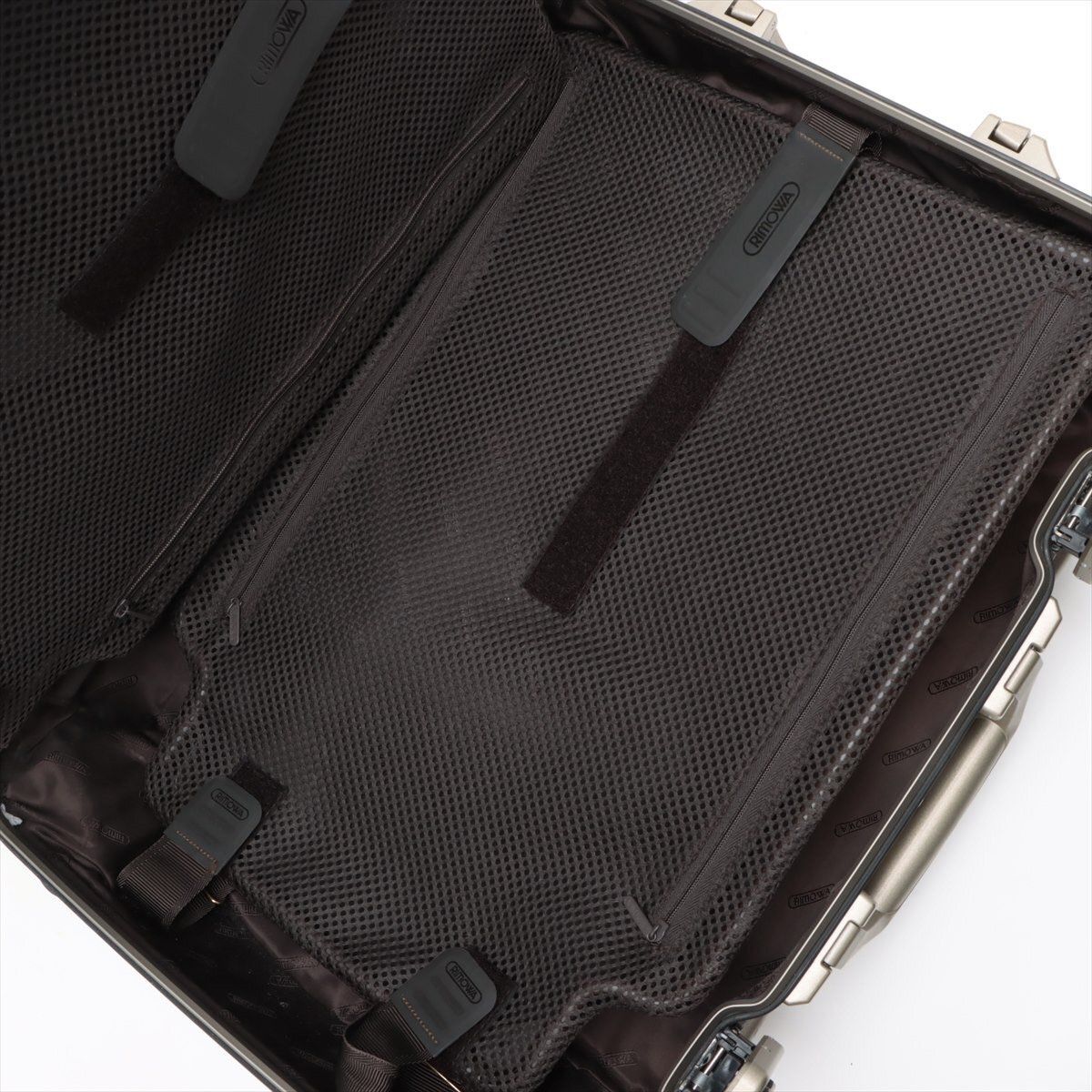 リモワ RIMOWA トパーズ チタニウム スーツケース シャンパン