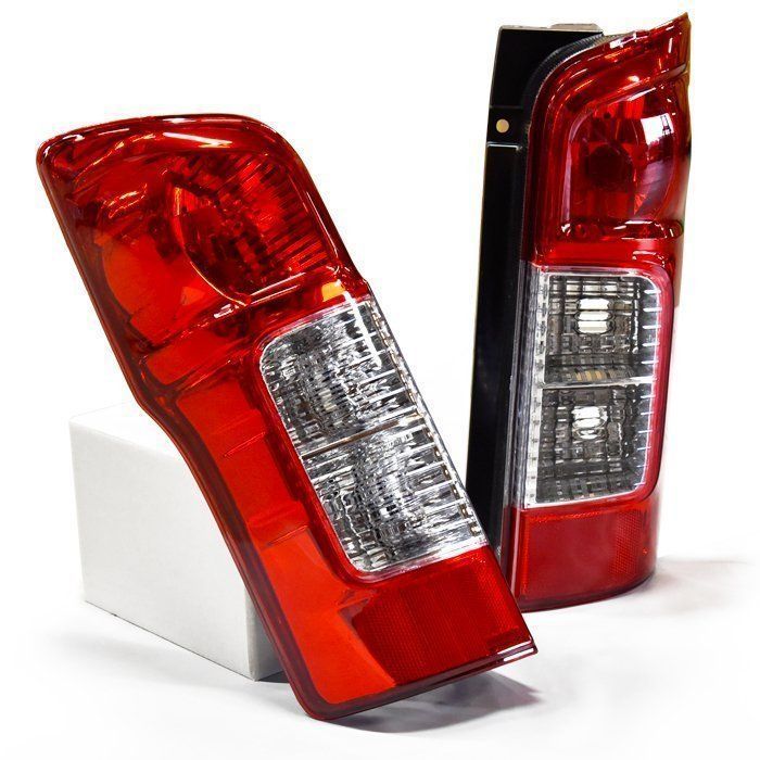 AE86 テールランプ 前期型 トレノ ハーネス付き 当時物 頭文字D AE86 テールランプ 前期型 トレノ ハーネス付き 当時物 頭文字D - メルカリ