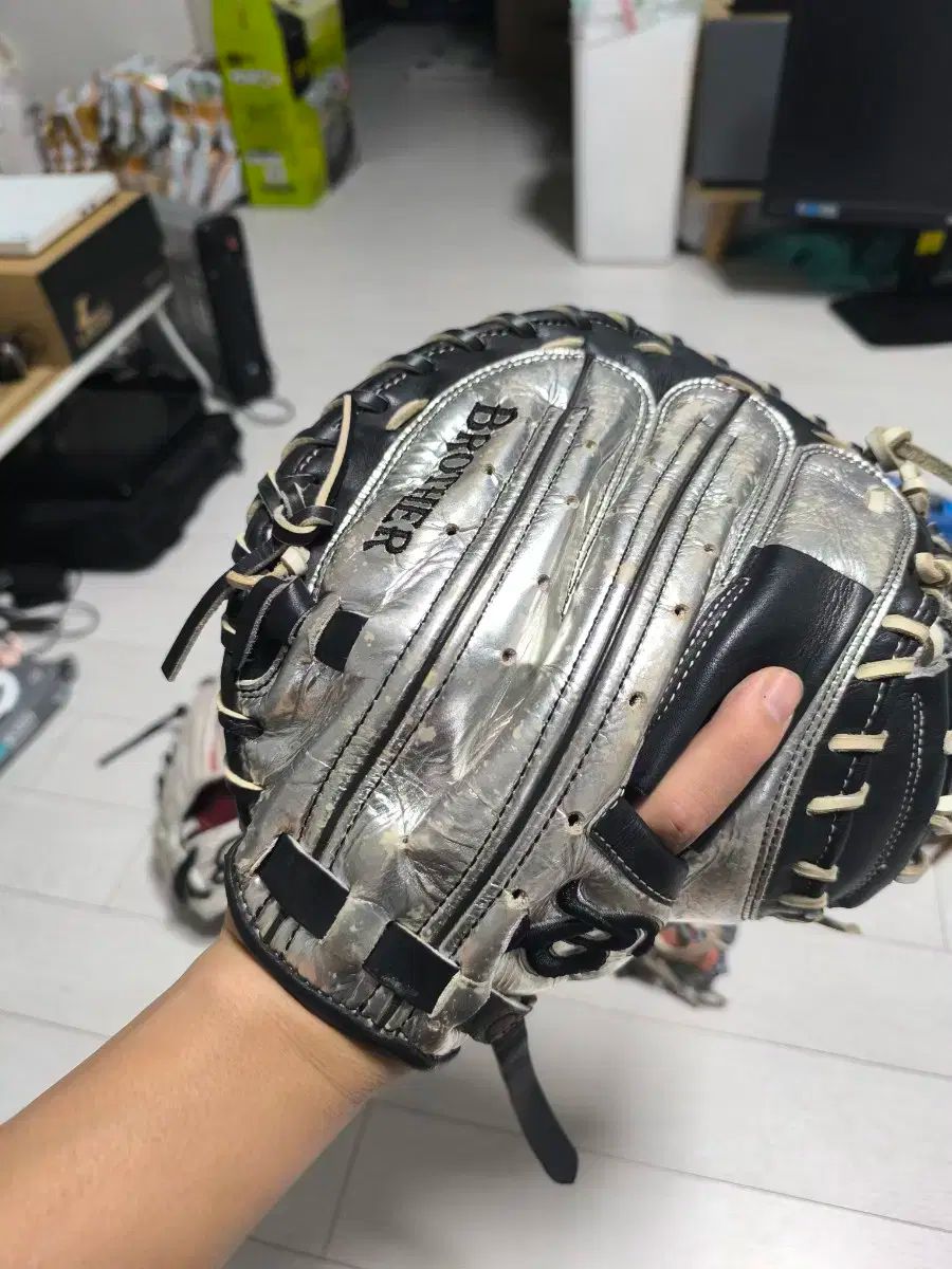 キャッチャーグローブ 販売