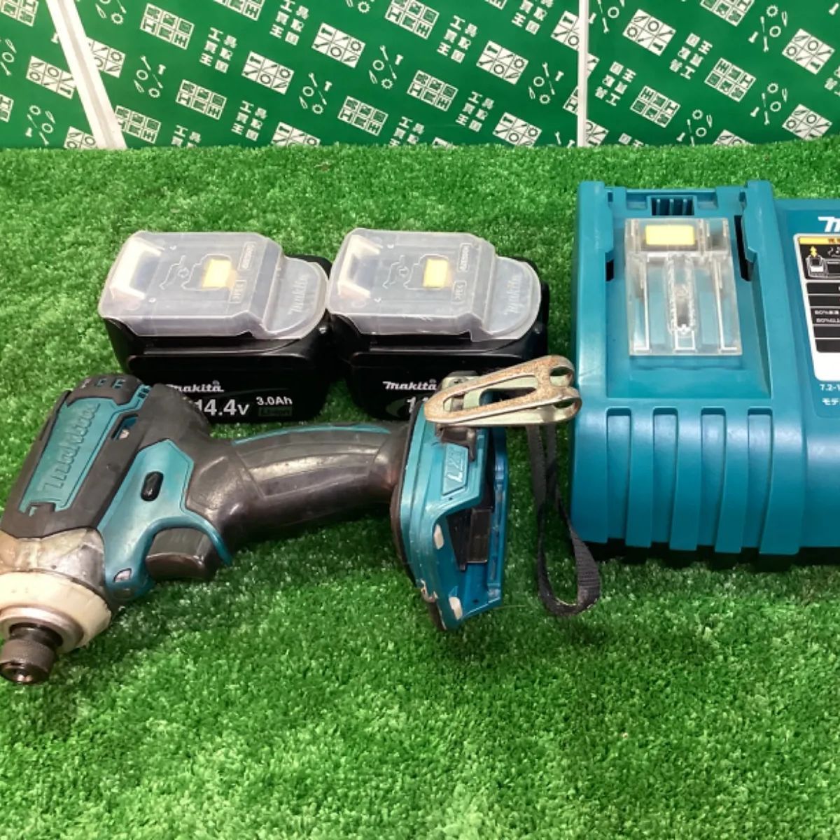 2026年最新Yahoo!オークション 中古充電式インパクトドライバTD136DRFX 