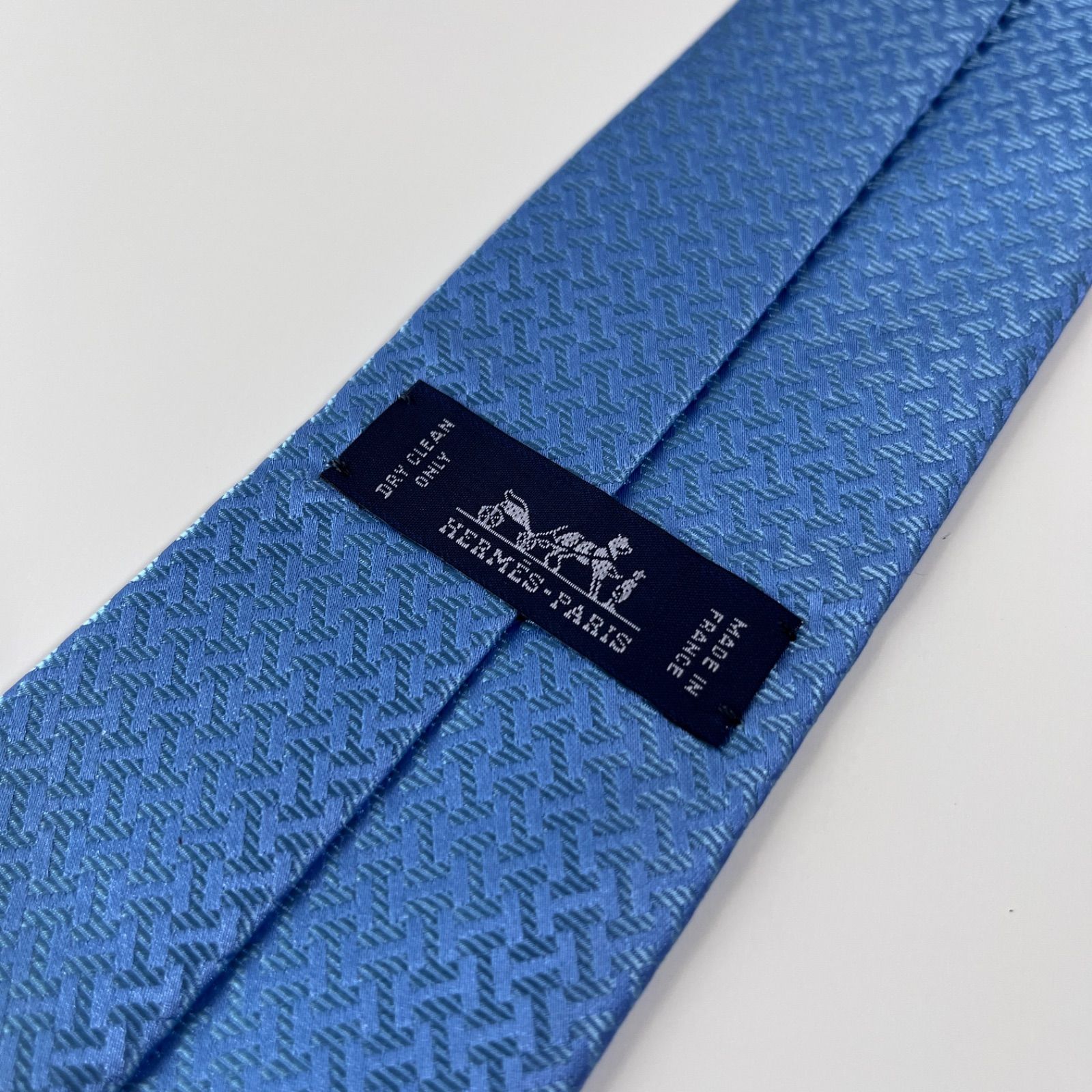 美品 HERMES エルメス ネクタイ シルク100% スカイブルー H柄