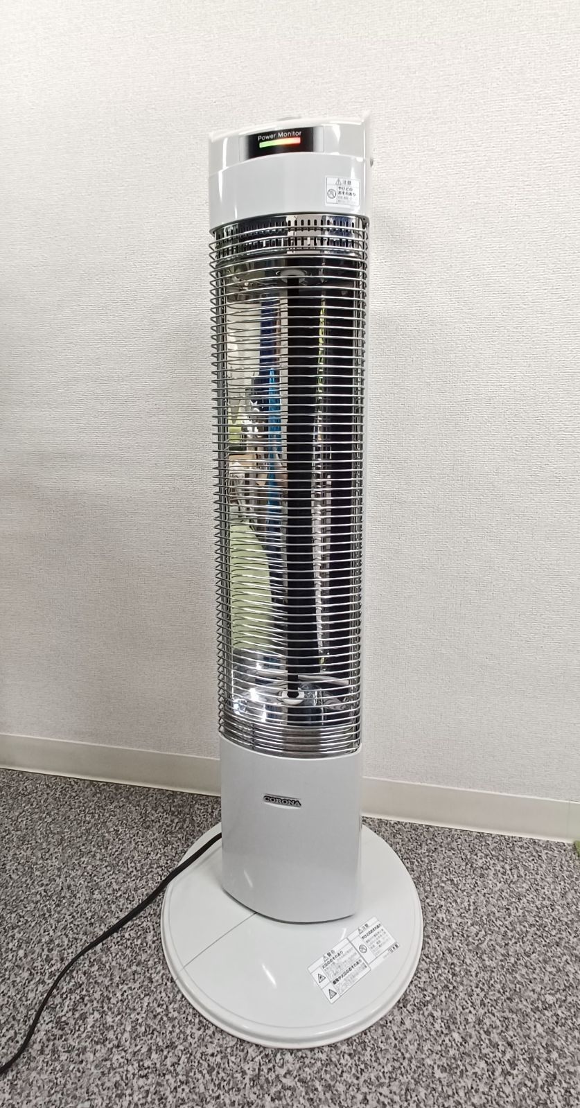 コアヒートスリム【遠赤外線電気暖房機】CORONA DH-915R W 2017年製