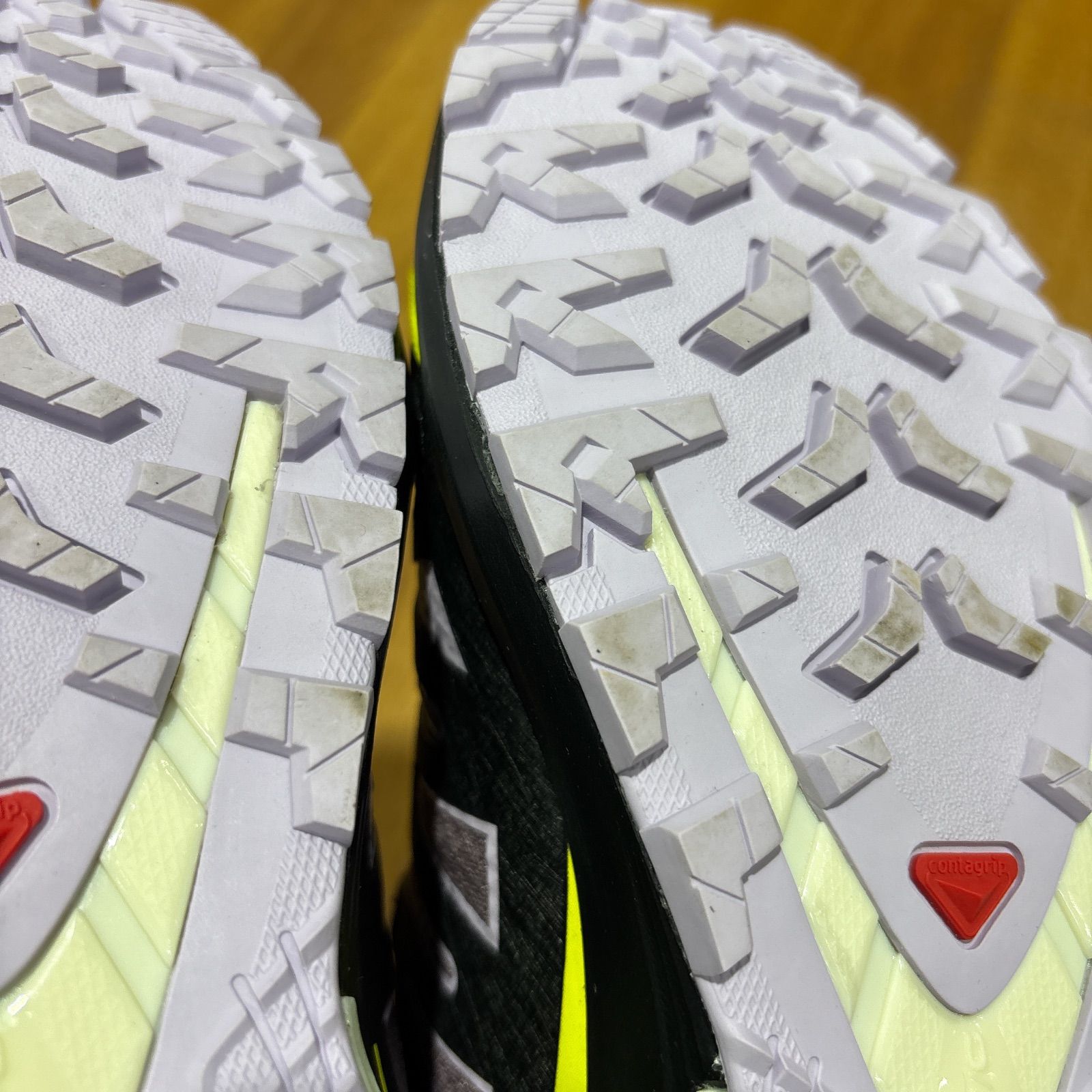 シューズ スニーカー