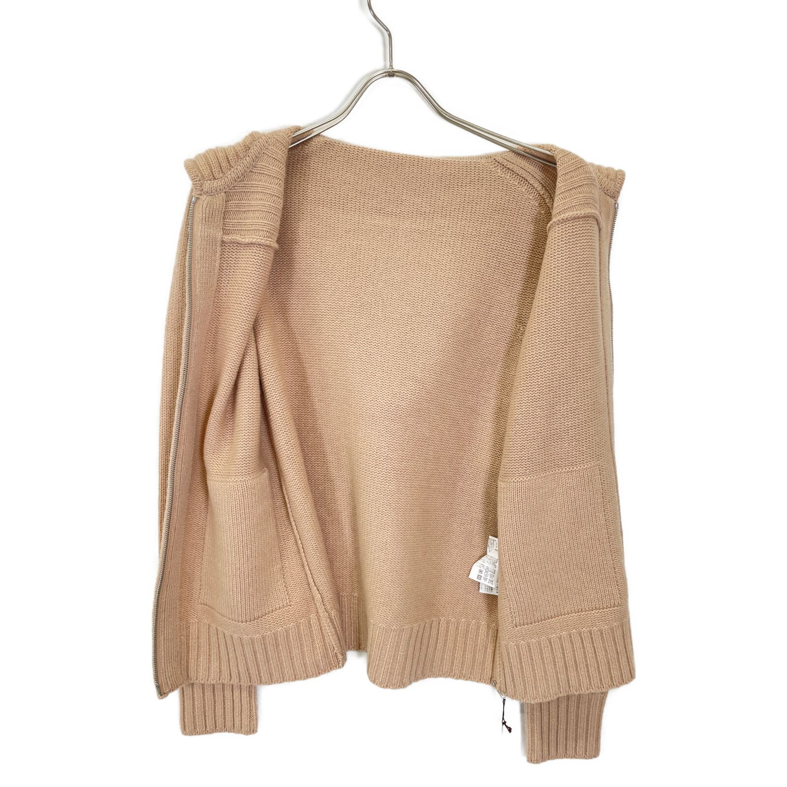 美品　FOXEY フォクシー　カシミヤ　ニット　パーカー FOXEY（パーカー）のフリマアイテム一覧