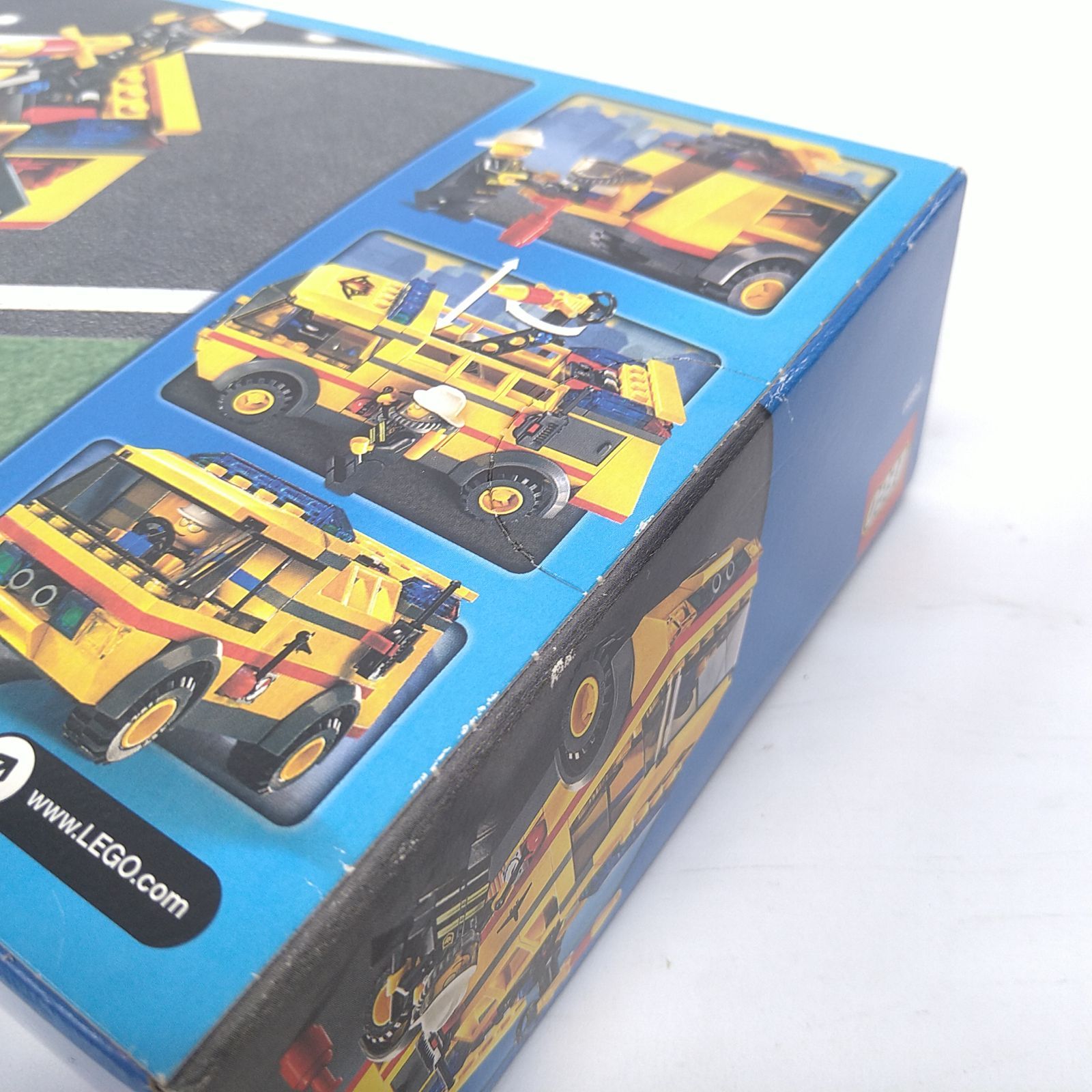 エアポート消防車