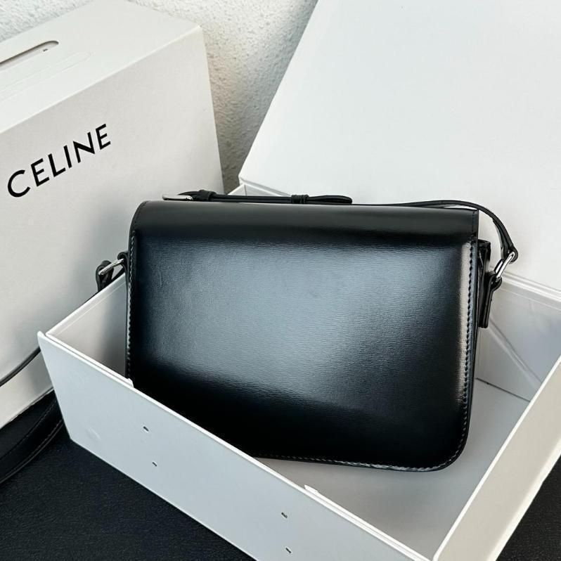 箱付き セリーヌ トリオンフ ミディアム ショルダーバッグ #3 CELINE セリーヌ ショルダーバッグ/TRIOMPHE トリオンフ