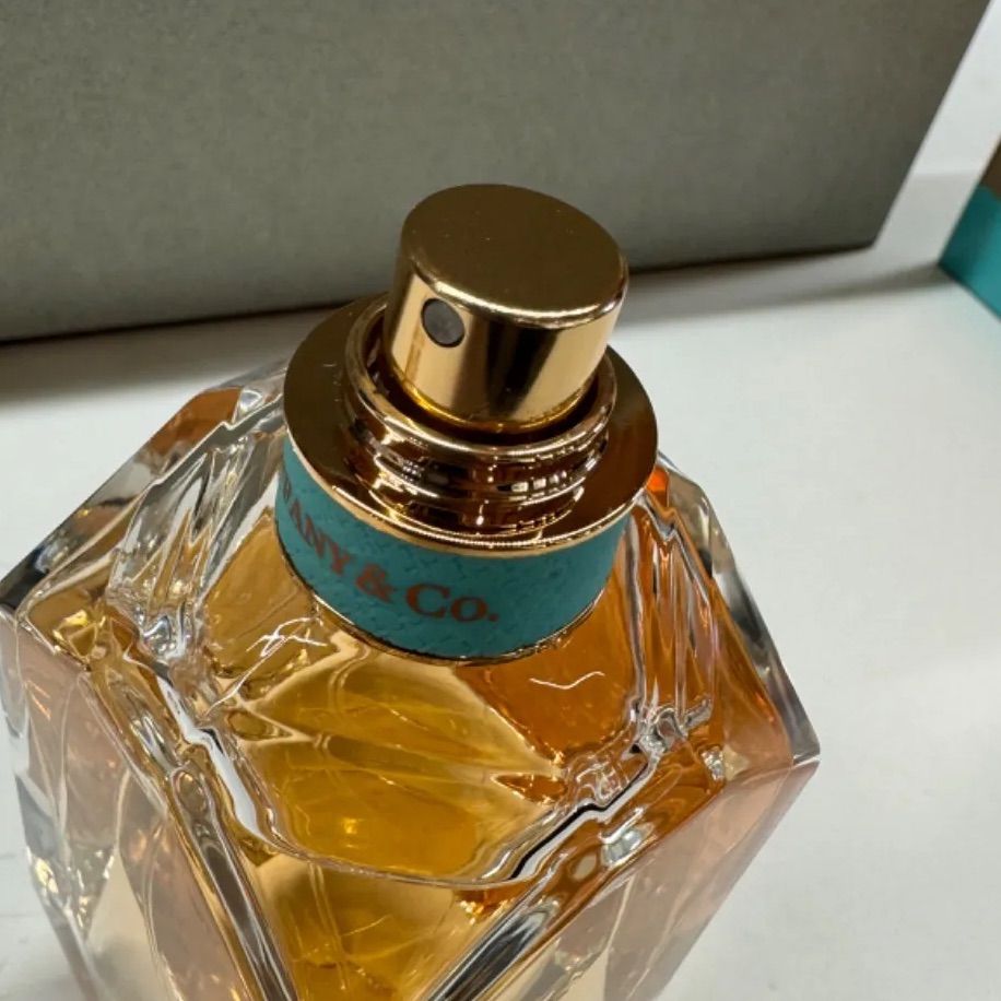 Tiffany & Co. ローズゴールド オードパルファム 75ml ローズ ゴールド インテンス オードパルファム / ティファニー(香水