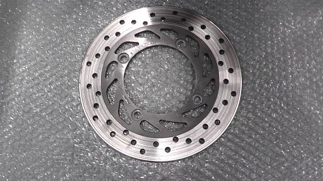 CB400SF-K NC39-1803xxx の リアディスクローター 1759455739