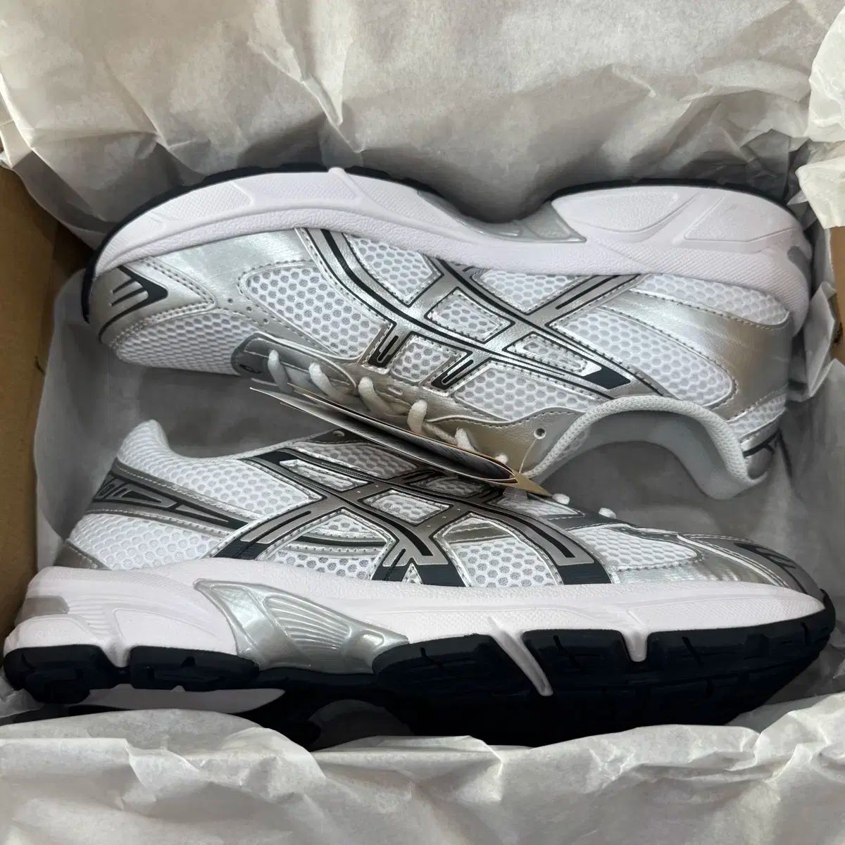 260 Asics(アシックス) ゲル 1130 白 ピュア シルバー