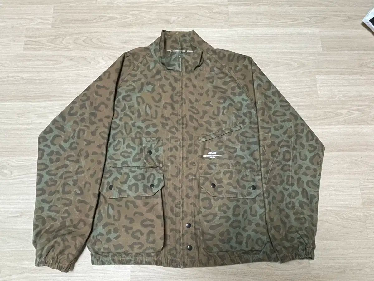 【雷市場（ポンジャン）商品韓国直送】PALACE(パレス) ENGINEERED GARMENTS(エンジニアードガーメンツ) ガーメント ジャケット