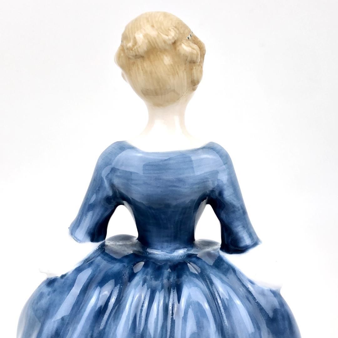 ROYAL DOULTON ロイヤルダルトン／陶器製人形 イギリス製 女性 人形