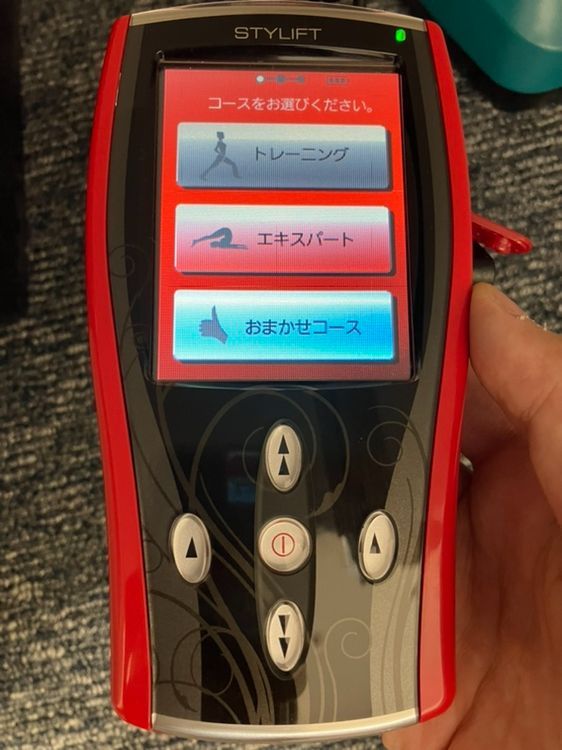 10％クーポン使用可】SK/訳アリ 伊藤超短波 家庭用 EMSマシン