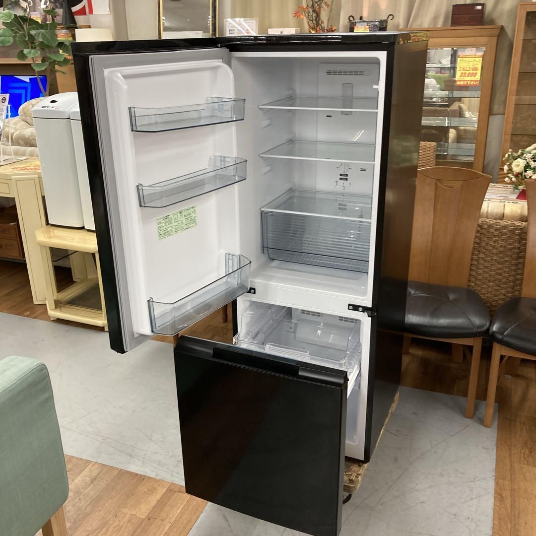 S728 ⭐ 2023年製の美品 SHARP 2ドア冷蔵庫 （179L ） - メルカリ 