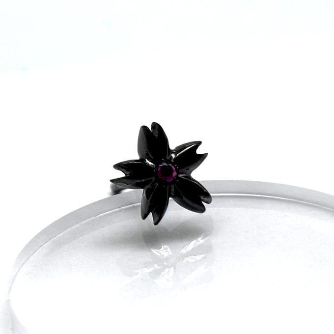 黒|さくら ピアス|ルビー|シルバー925 片耳用|セカンドピアス つけっぱなし|シルバーアクセサリー メンズ アクセサリー|彼氏 誕生日アクセサリー|男性へのプレゼント|メンズピアス