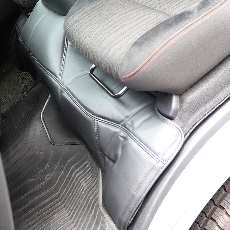 フロントデッキカバー NV350キャラバンE26系 H24/6- DYPDX不可 キャラバン E26系 NV350 レザー デッキカバー」の人気商品一覧 | 安い