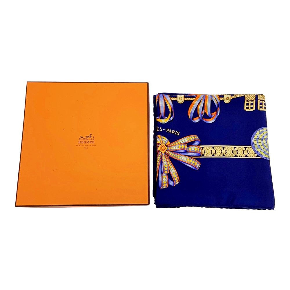 HERMES エルメス カレ 90 馬のリボン ネイビー スカーフ　シルク 楽天市場】【中古】【箱付き】 HERMES エルメス シルク カレ90
