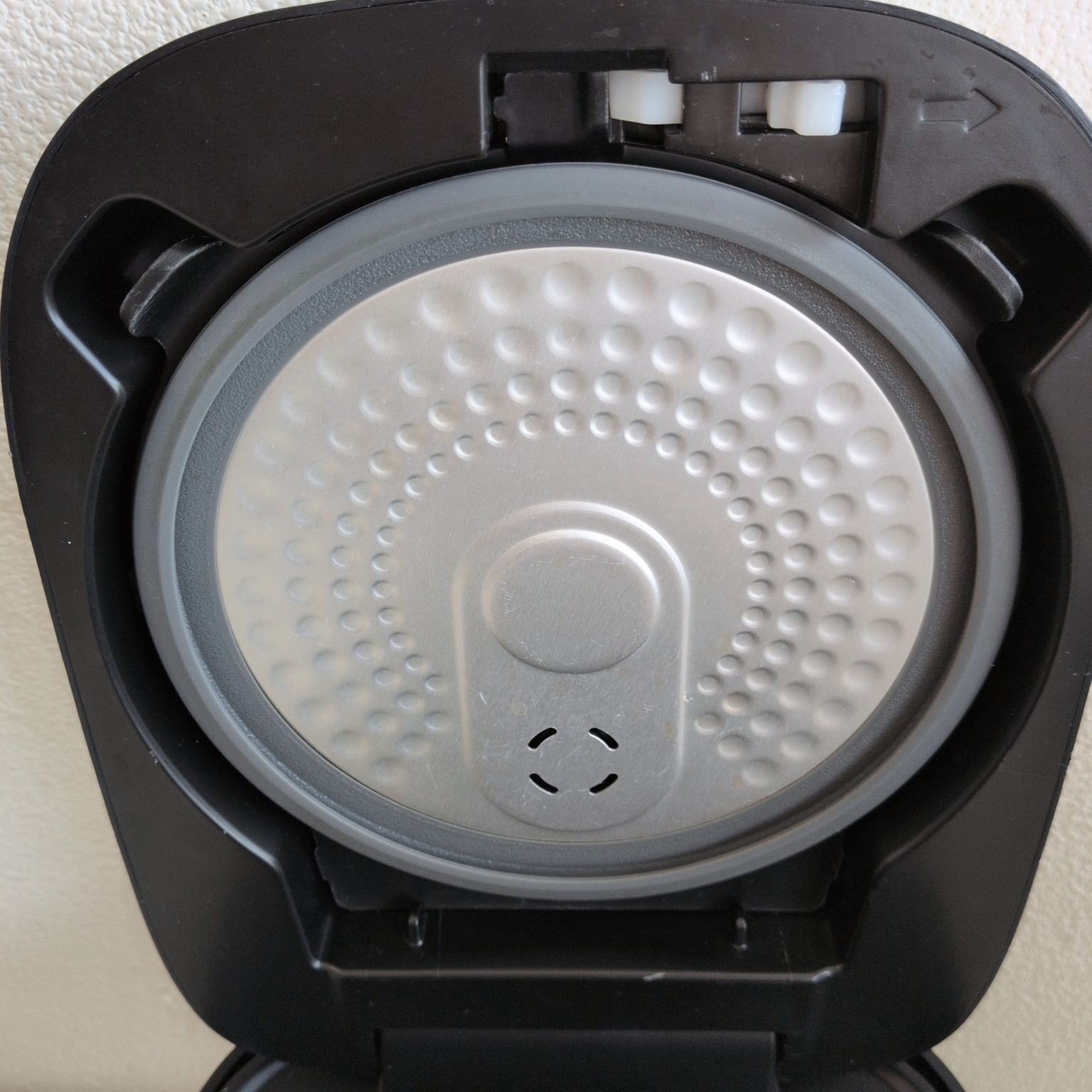 美品】TOSHIBA 2023年製 IHジャー炊飯器 3合炊き RC‐5XT
