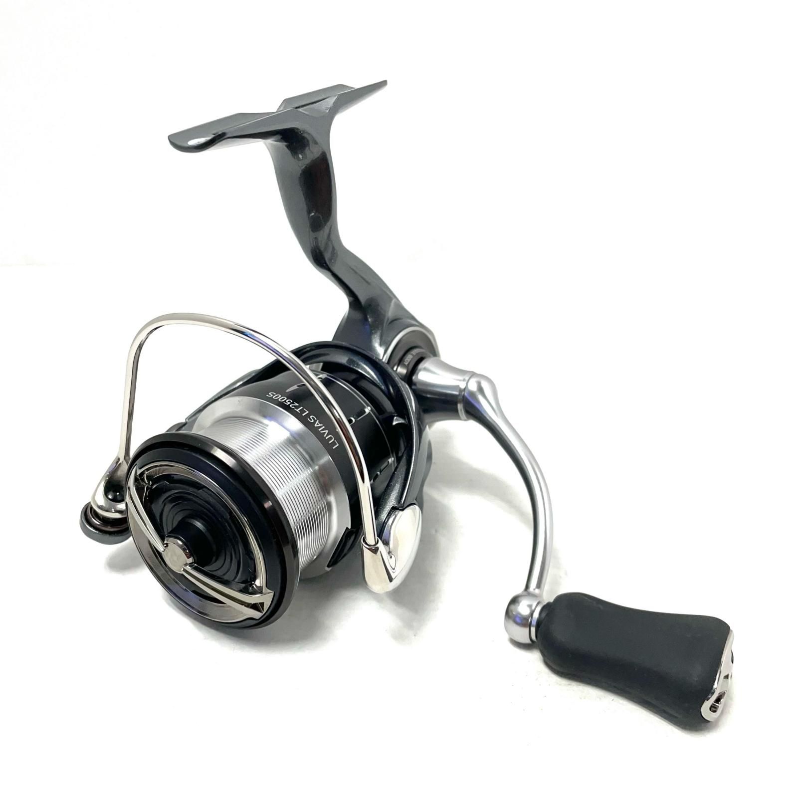 【美品】ダイワ 24ルビアス LT2500S DAIWA（釣り） ダイワ 24 ルビアス PC LT2500-H (2024年モデル