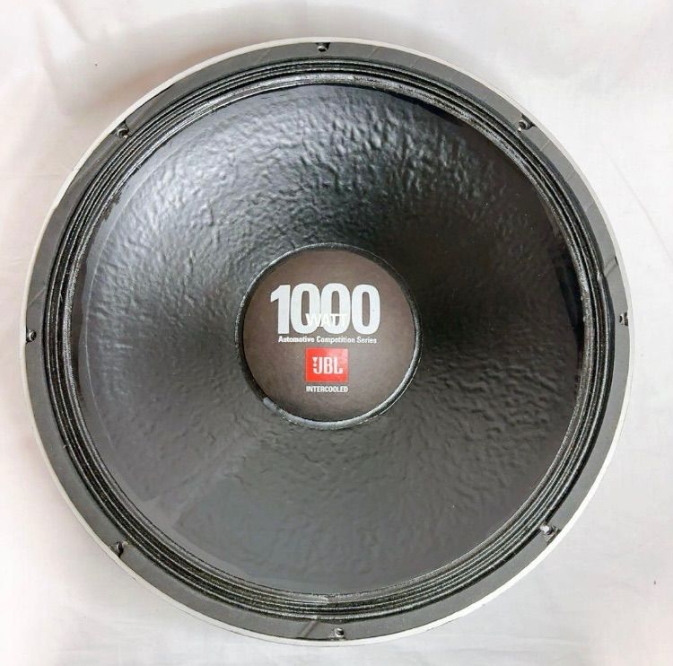 【極美品】JBL 1800 GTi ウーファー 1000シリーズ　最高スペック 極美品】JBL 1800 GTi ウーファー 1000シリーズ 最高スペック - メルカリ