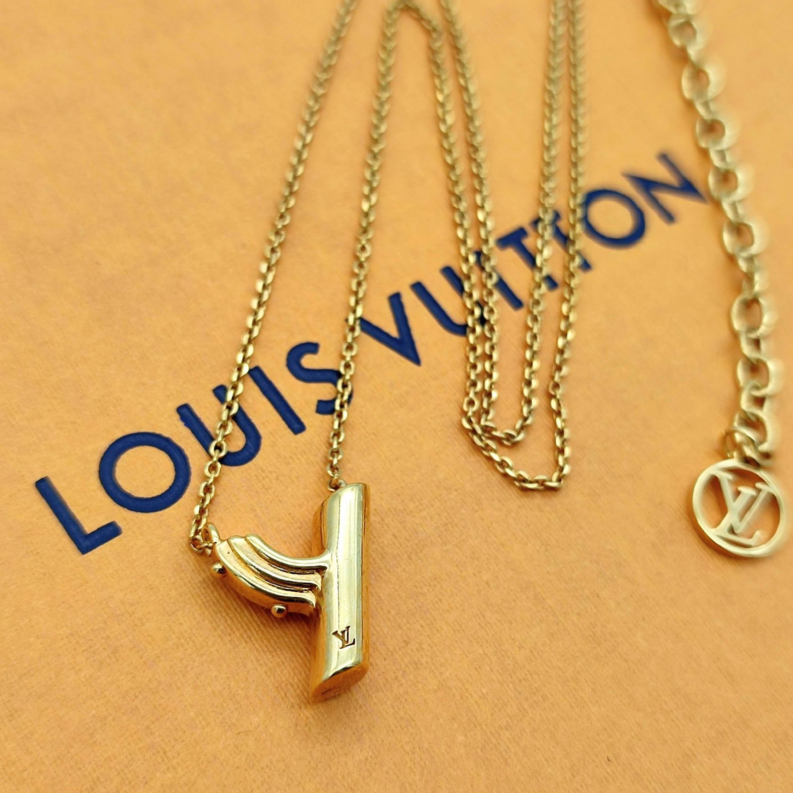 ルイヴィトン ネックレス・LV & ME Y 製品番号： M61080 ◇ルイ