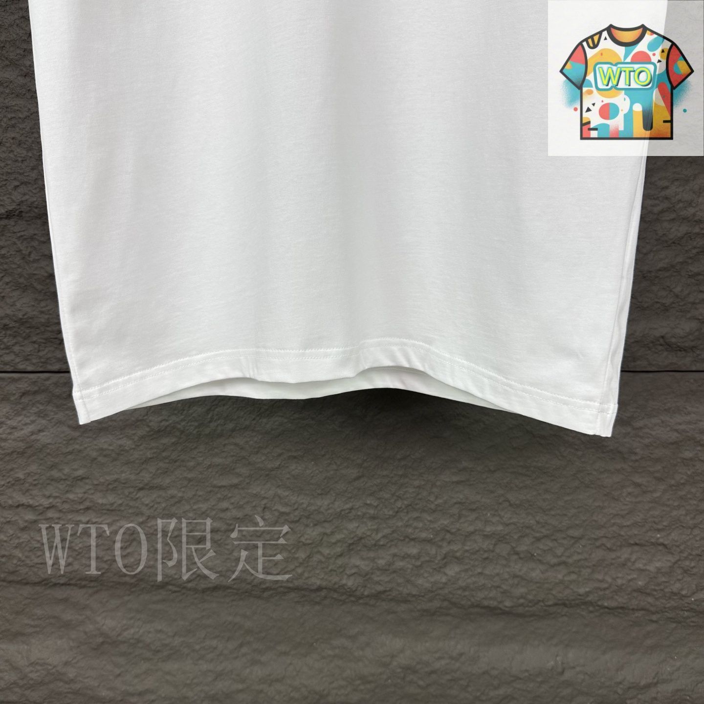 今日特価】MM6 2025 New 刺繍ロゴ＆デジタルプリント 男女兼用 T