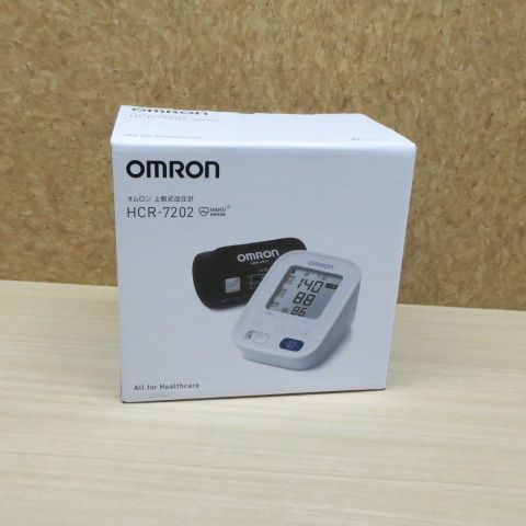 OMRON 上腕式血圧計 HCR-7202 オムロン