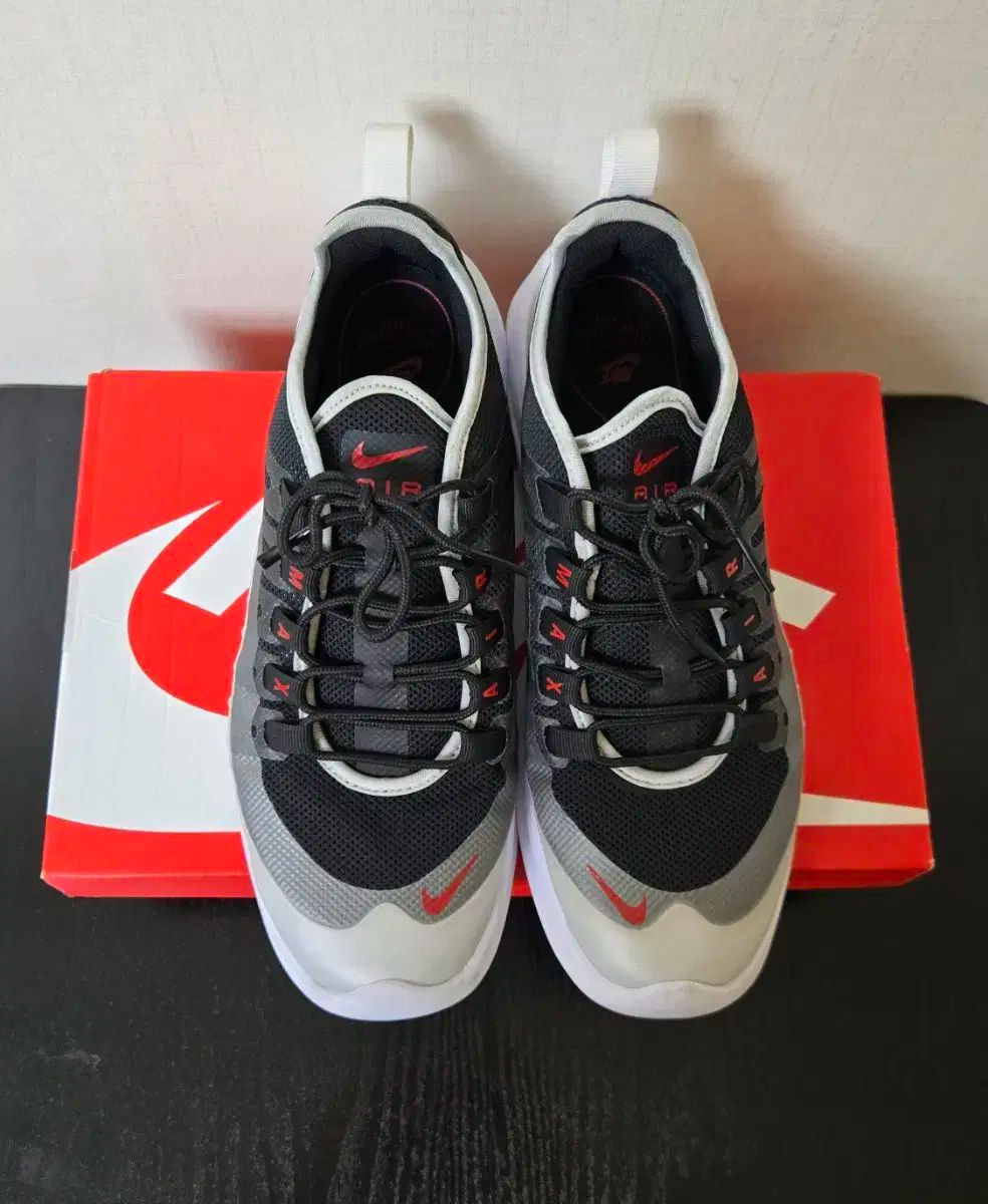 NIKE ナイキ エアマックス AIR MAX Axis 270mm