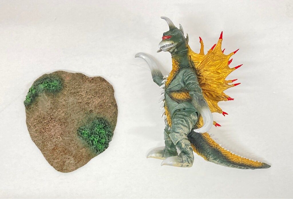 ガイガン 1973 特撮大百科 Yahoo!オークション - ゴジラオーナメント特撮大百科「ガイガン