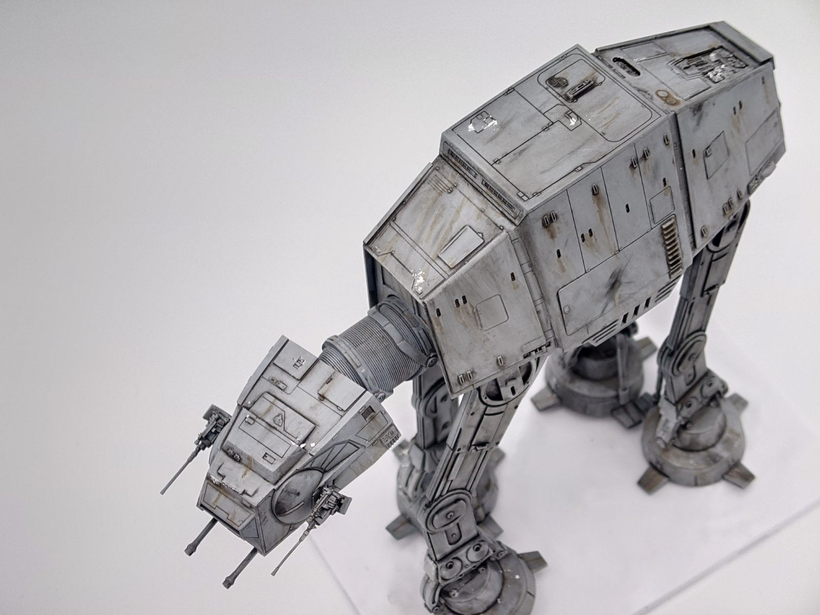 スターウォーズ AT-AT プラモデル 塗装完成品 バンダイ 1/144 - メルカリ