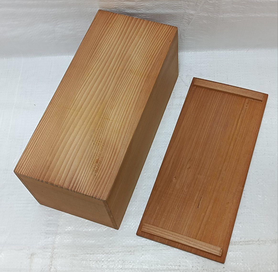 B61s  薩摩焼「草花図花入」江月作　金彩　一輪挿　花生 B61s 薩摩焼「草花図花入」江月作 金彩 一輪挿 花生 工芸品