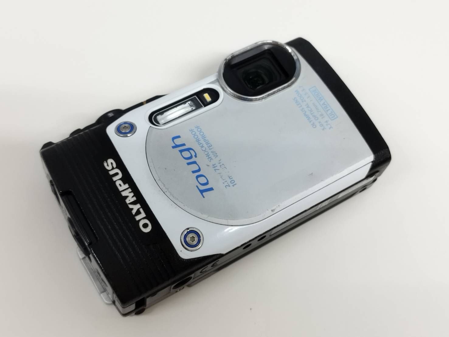 ジャンク OLYMPUS オリンパス STYLUS TG-850 Tough コンパクト