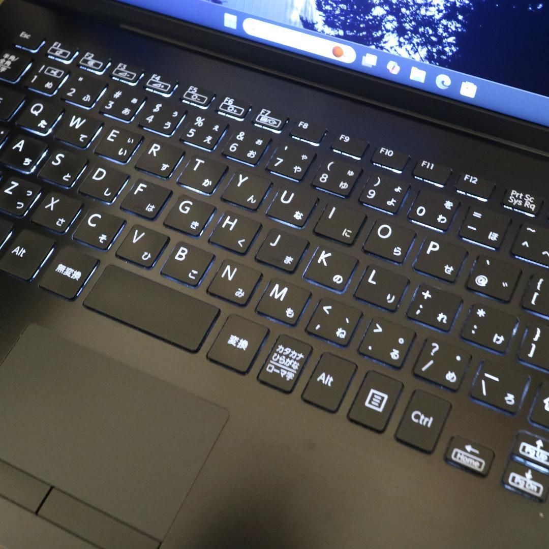 8世代Corei5|SSD|メ8G|FHD|無線|カメラ