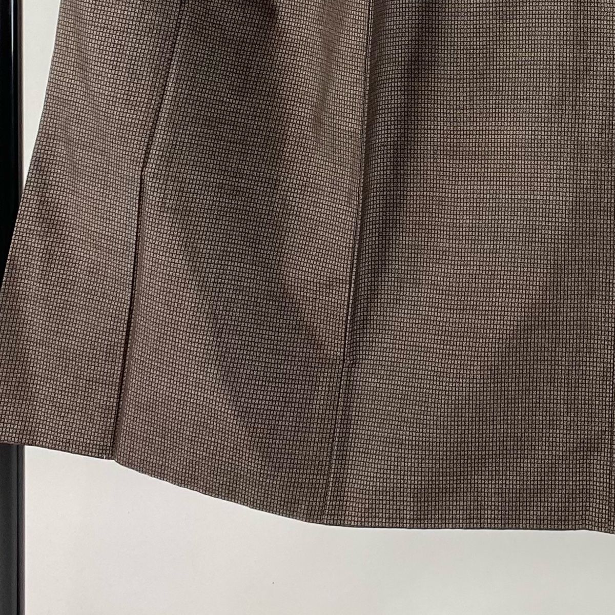 男着物 身丈136 cm 裄丈68 S 袷 アンサンブル 大島紬 証紙 格子 幾何学模様 焦茶色 正絹 秀品