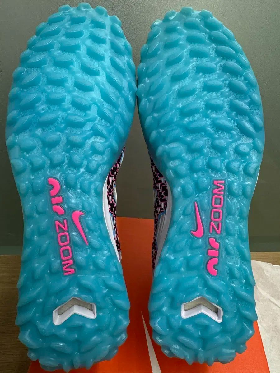 270 NIKE ナイキ ヴェイパー 15 プロ 白 青