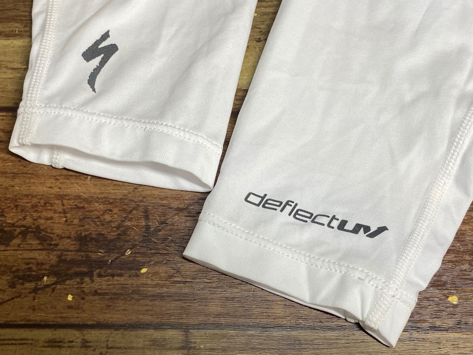 JG097 スペシャライズド SPECIALIZED DEFLECT UV ARM COVER