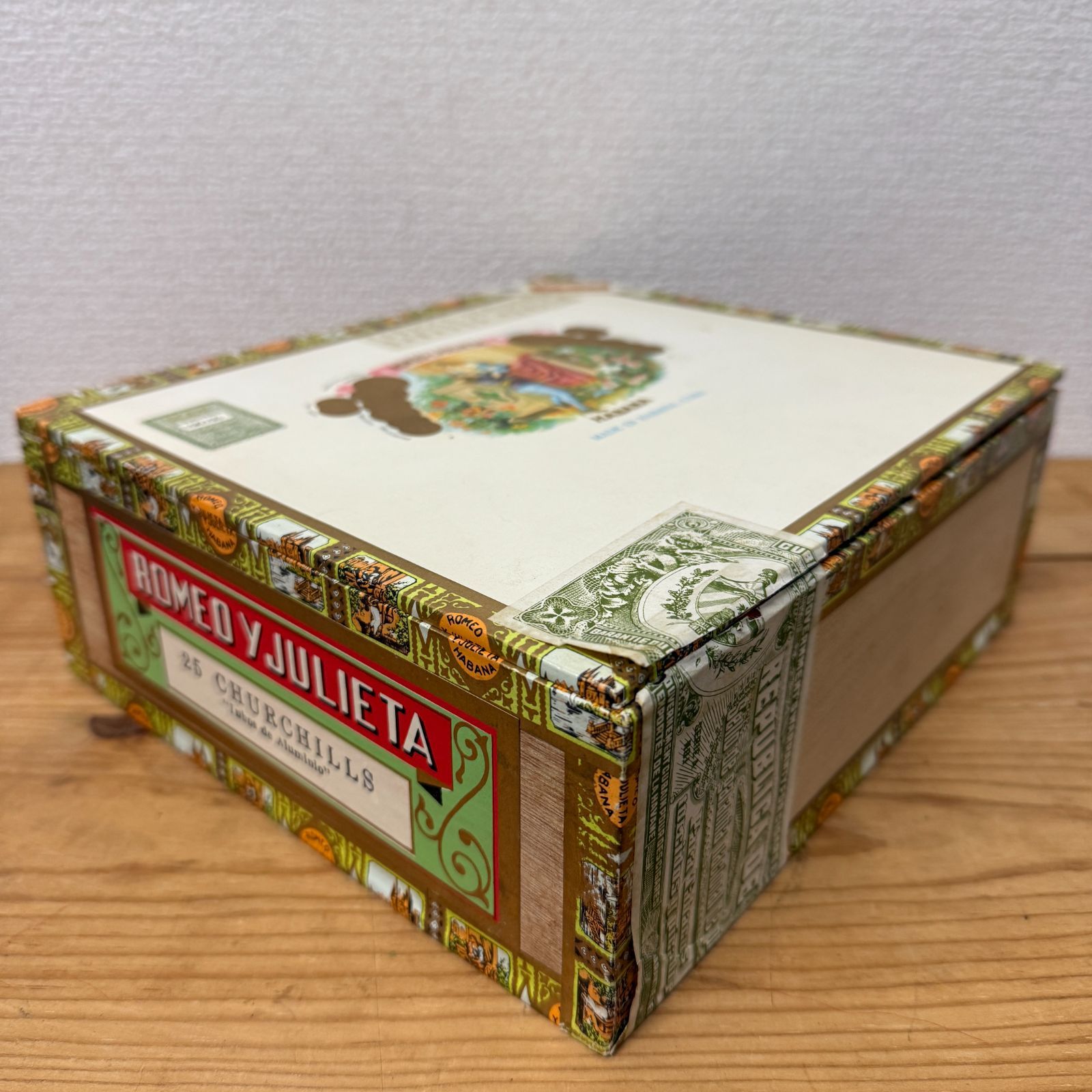 葉巻 ROMEO Y JULIETA 空箱