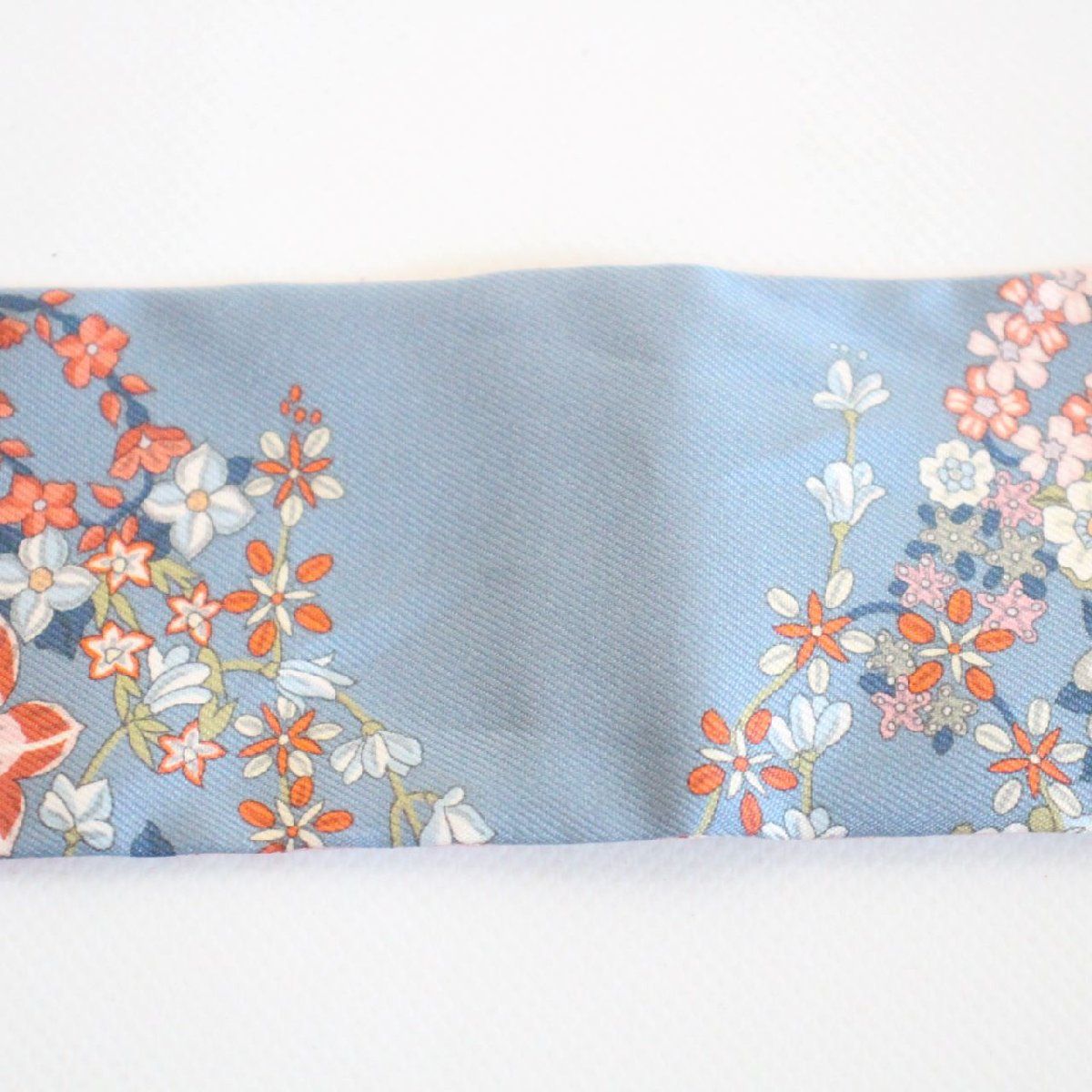 HERMES エルメス ツイリー ブリッドドゥガラ アンフルール シルク100  