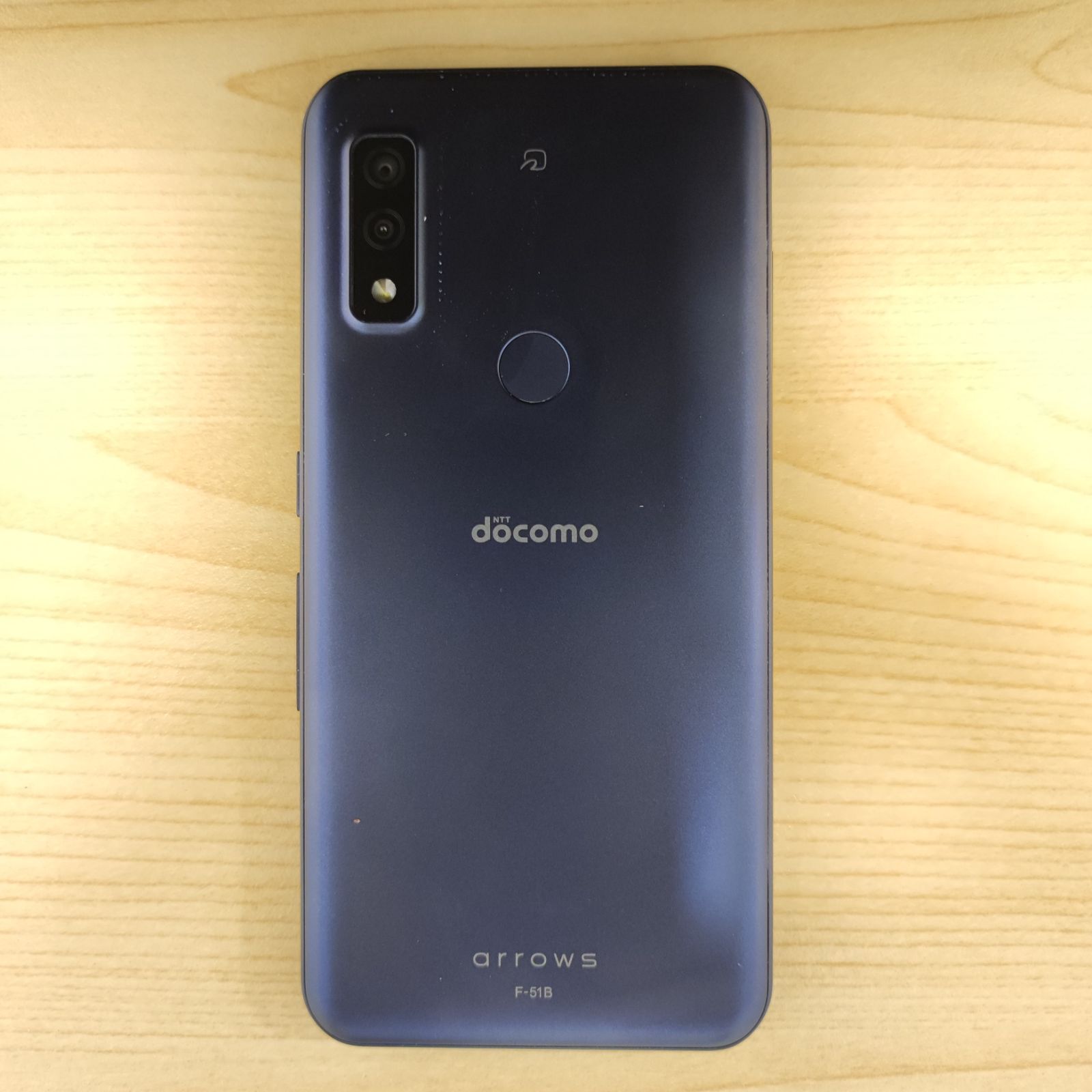 美品] arrows We F-51B ネイビー docomo select フリップケース付き アローズ - メルカリ