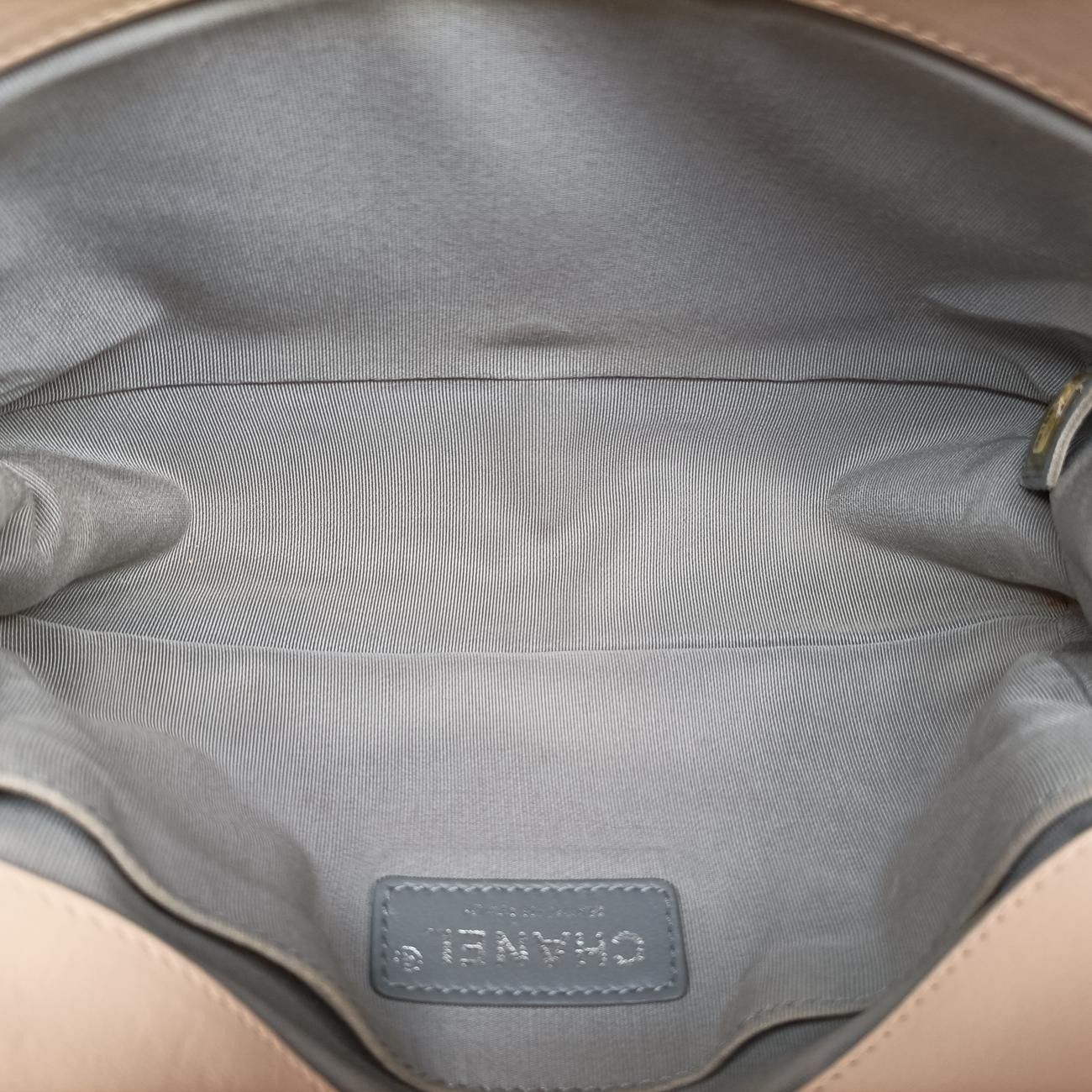 シャネルChanelボーイシャネルベージュレザーA9210518989190