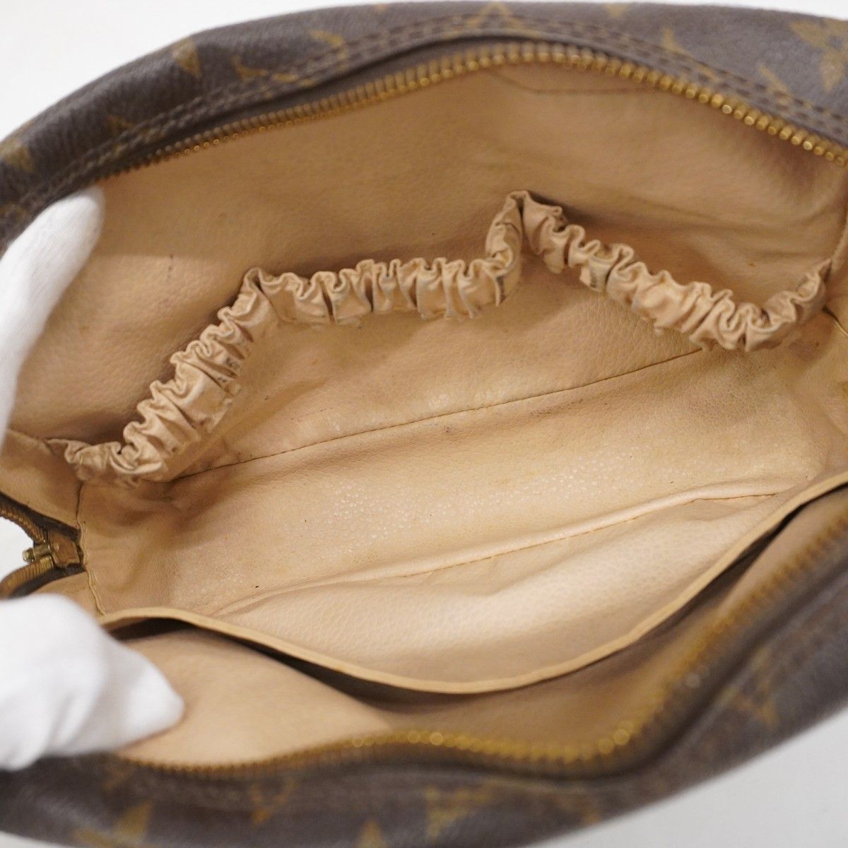 Alfred Wallis 2007年 138P HC カバー角にわずかに難 Alfred