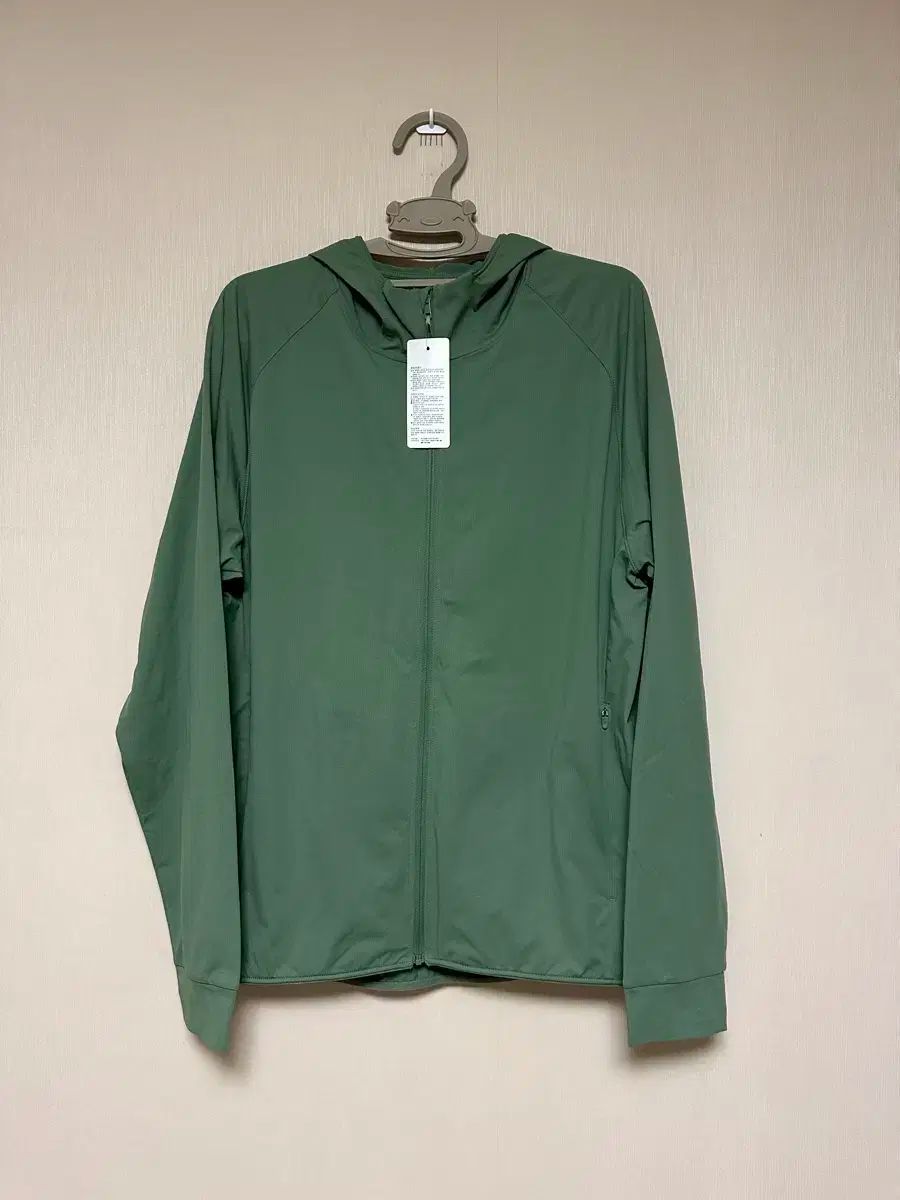 UNIQLO ユニクロ ウルトラストレッチ DRY ー EX プールパーカー ウインドブレーカー L