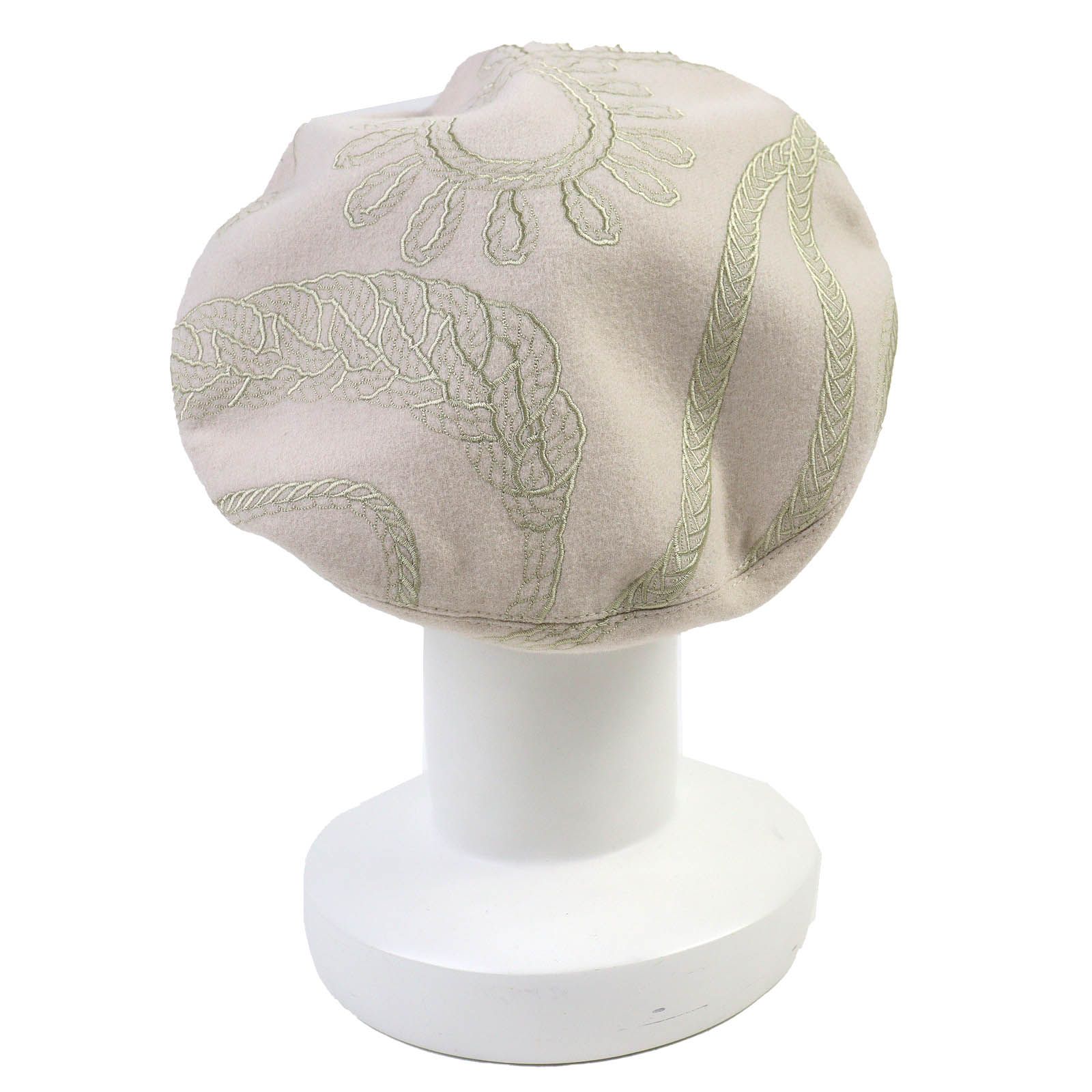 セリエボタン 刺繍デザイン